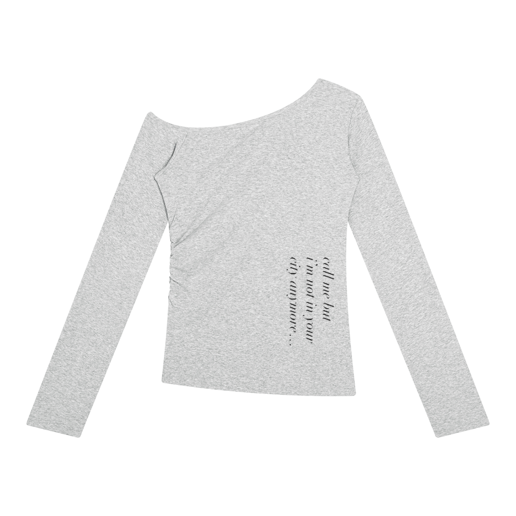 loose & off-shoulder